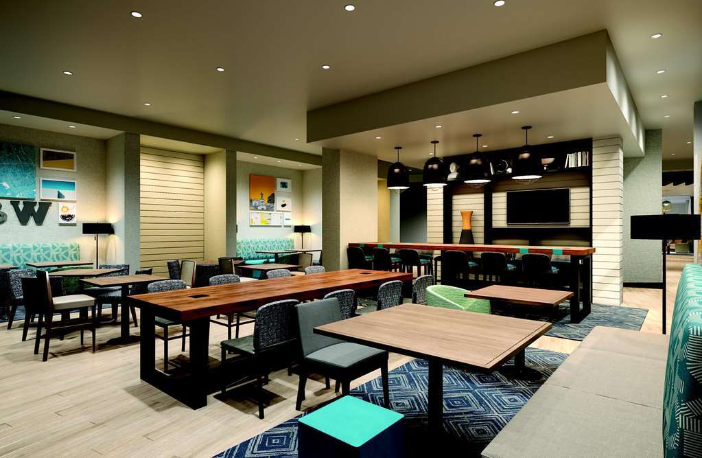 Hampton Inn Boston Woburn Restaurant photo